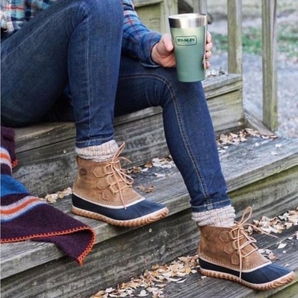 Sorel | Out N About Leather Boots (Brown)